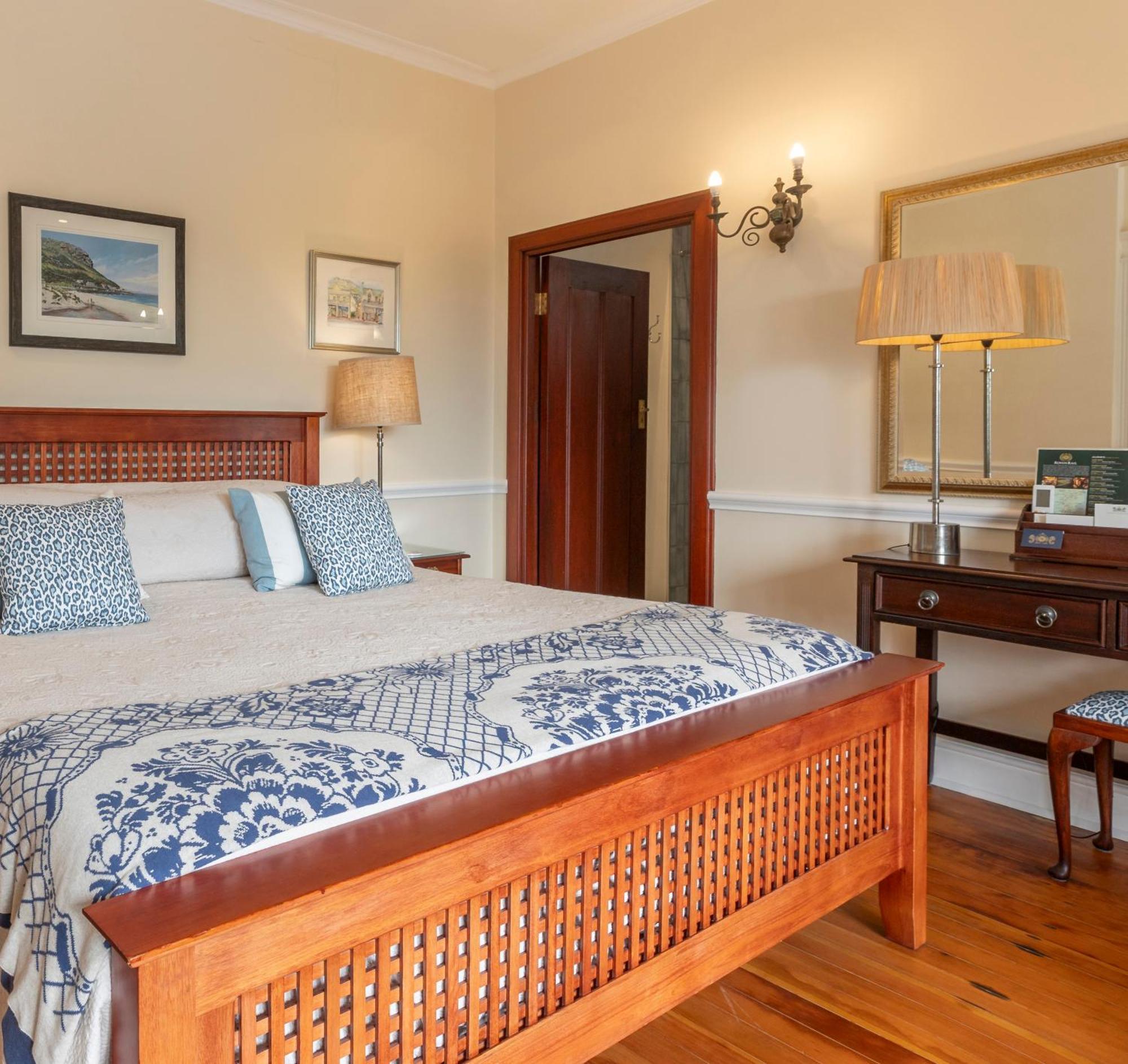St James Guest Houses Kalk Bay Exterior foto