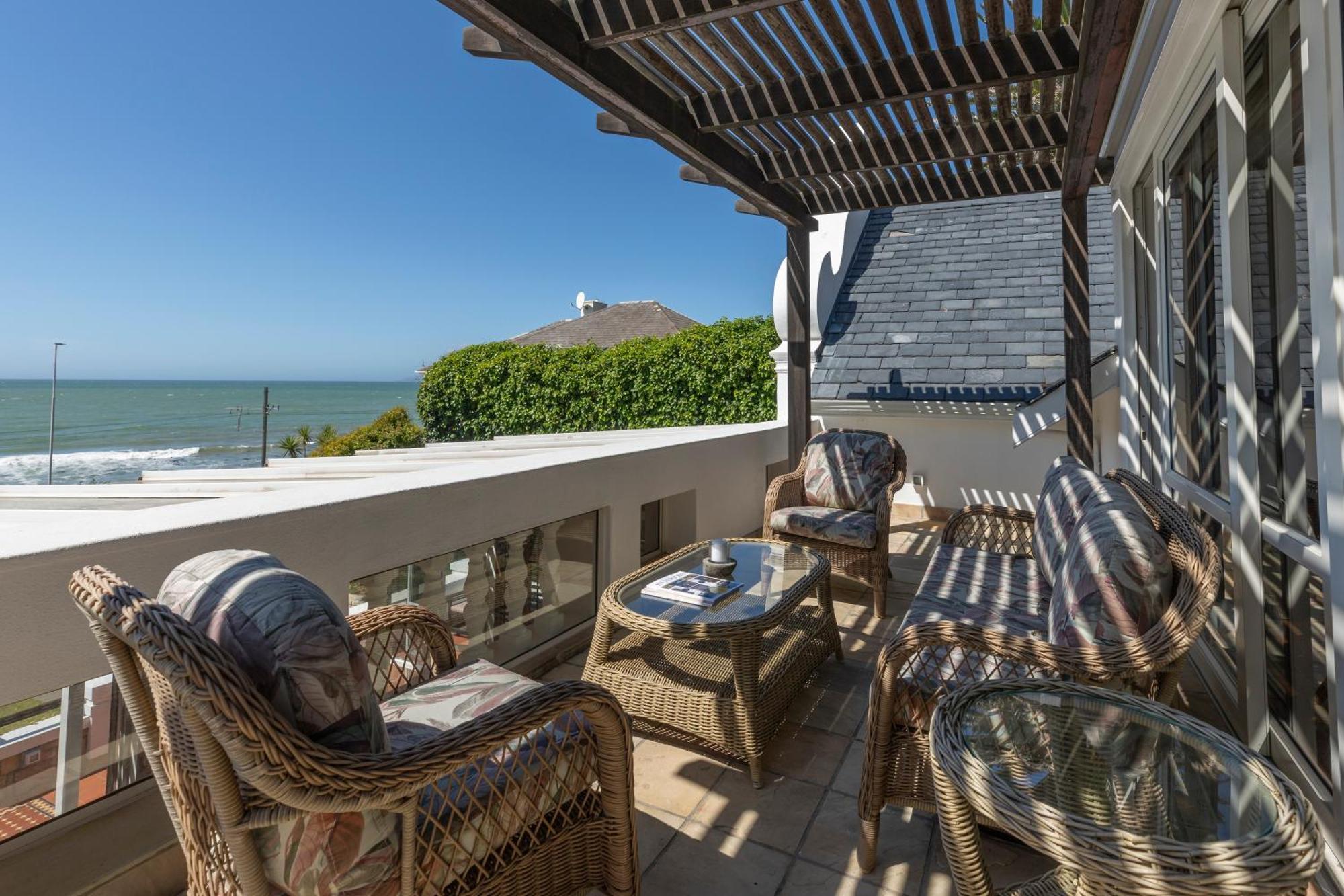 St James Guest Houses Kalk Bay Exterior foto